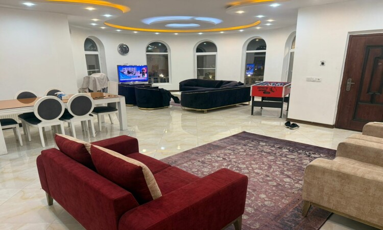 استئجار حديقة باهونار بركة