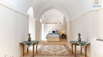 اقامتگاه سنتی آقازاده- احسان