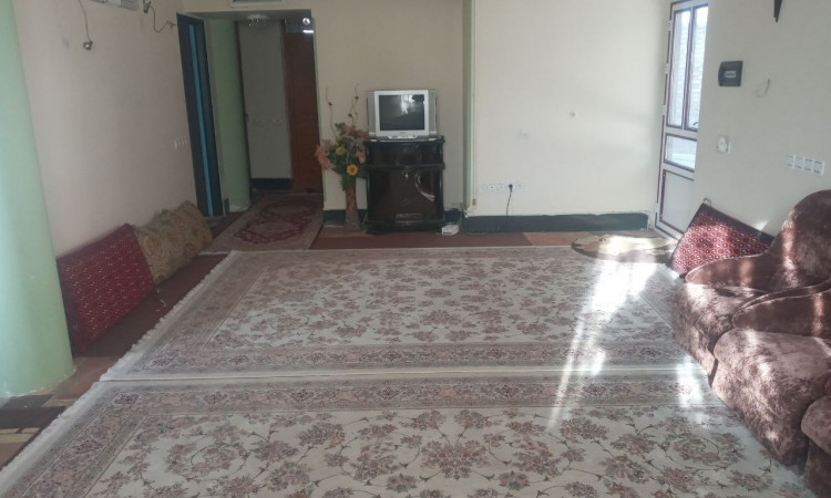 رزرو ویلا دو خواب نورگیر گل سرخ