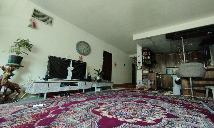 مستأجر شقة محسن الفاخرة