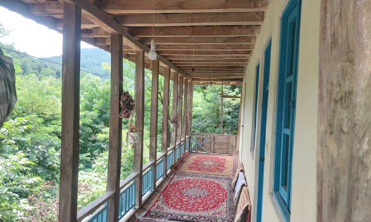 اجاره خانه سنتی نازخاتون در امام زاده هاشم