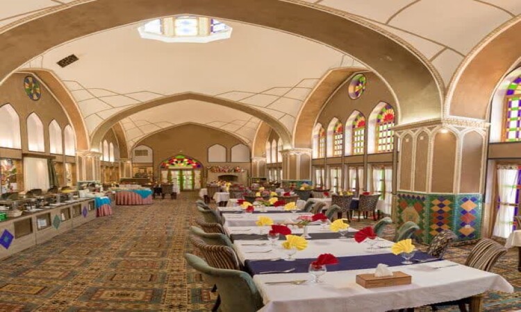 رزرو هتل کاروانسرای مشیر واحد چهار تخته