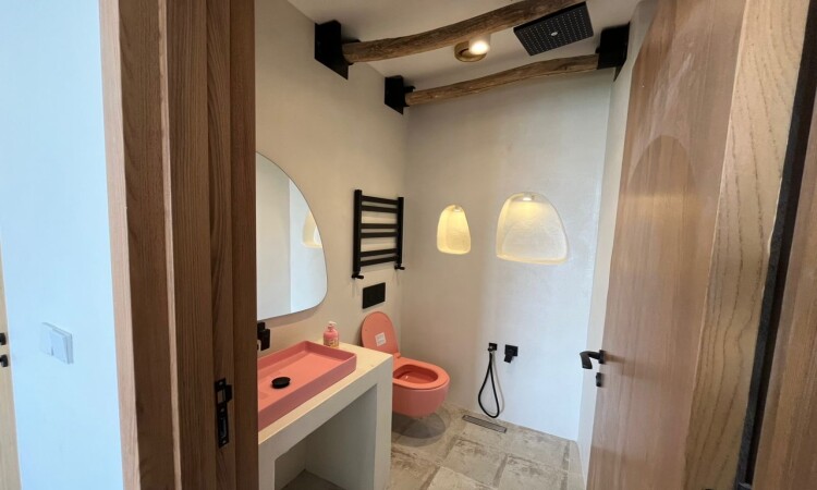 استئجار فيلا فاخرة مع مسبح في رودين