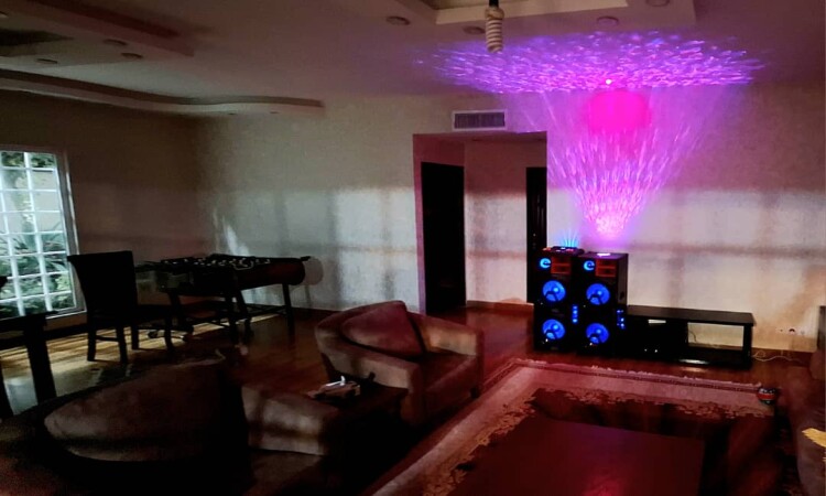 Parsa Villa Garden Rental