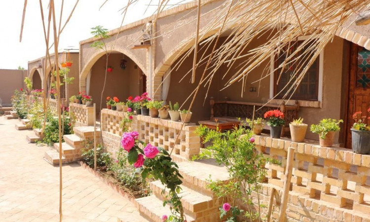 رزرو بوم گردی عمو مش رضا اتاق پنج نفره