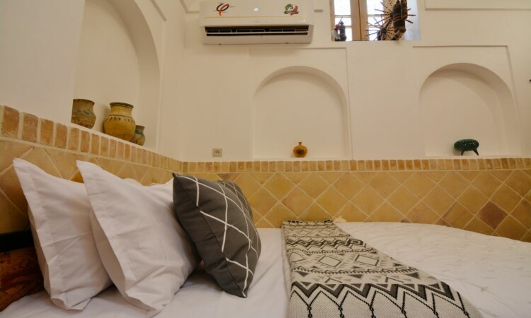 رزرو بوم گردی خانه مفیدی ـ واحد اشراقها