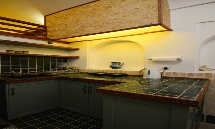 رزرو بوم گردی خانه مفیدی ـ واحد اشراقها