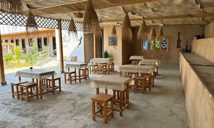 رزرو بوم‌گردی رامش (اتاق شقایق)