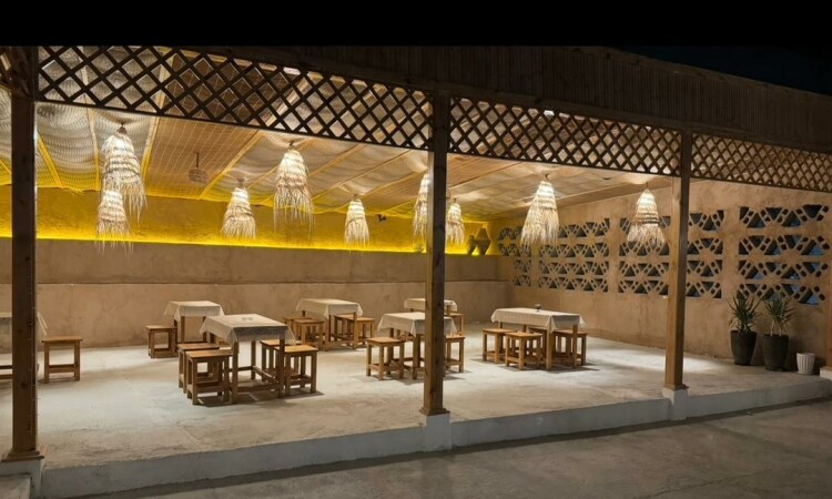 رزرو بوم‌گردی رامش (اتاق شقایق)