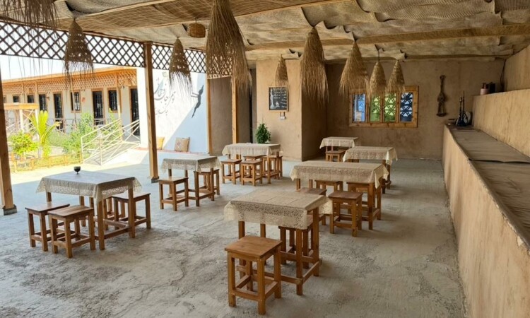 رزرو بوم‌گردی رامش (اتاق شقایق)