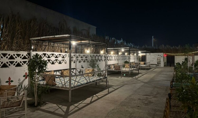 رزرو بوم‌گردی رامش (اتاق دریا)