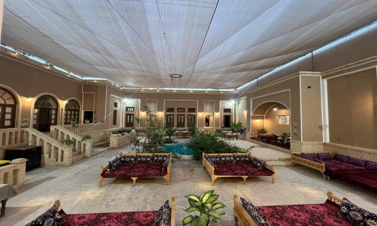 رزرو بومگردی حقيقت واحد 104