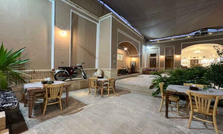 رزرو بومگردی حقيقت واحد 104