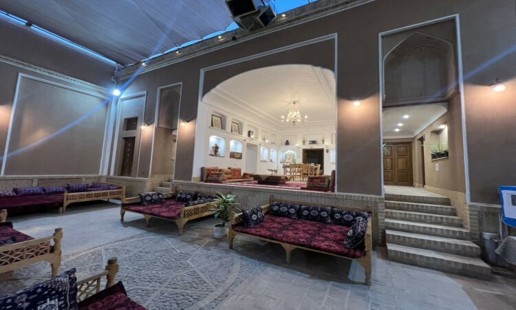 رزرو بومگردی حقيقت واحد 104