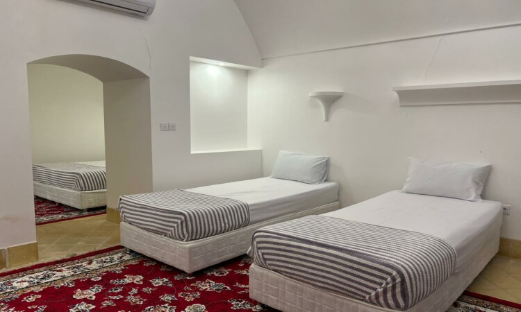 رزرو بومگردی حقيقت واحد 104