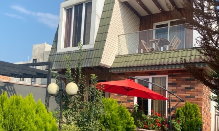 فيلا دوبلكس للإيجار مسبح خارجي بمياه ساخنة فرح آباد