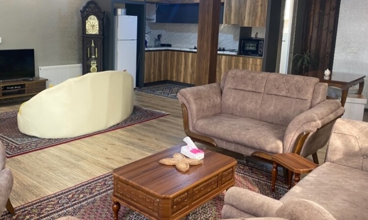 فيلا دوبلكس للإيجار مسبح خارجي بمياه ساخنة فرح آباد