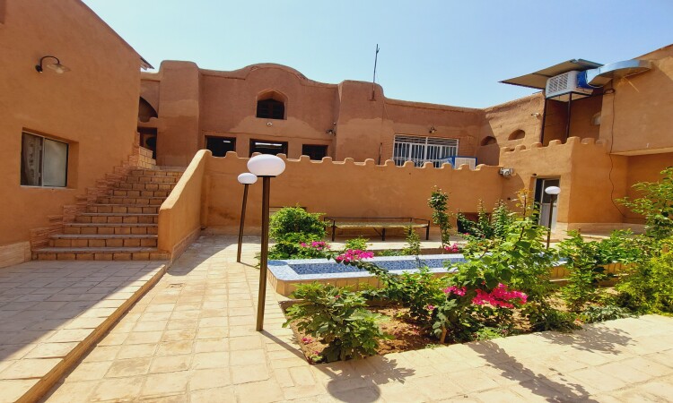 محمية شمس العمارة للسياحة البيئية – وحدة ثلاثية الخلجان