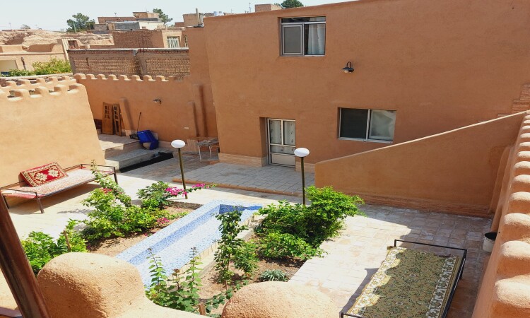 محمية شمس العمارة للسياحة البيئية – وحدة ثلاثية الخلجان