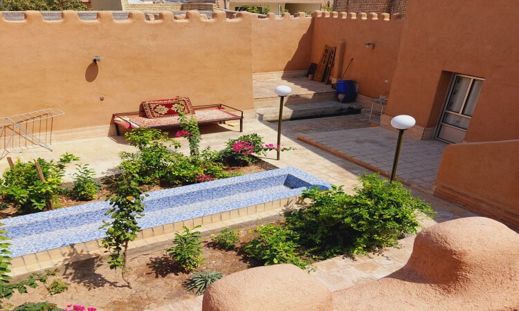 محمية شمس العمارة للسياحة البيئية – وحدة ثلاثية الخلجان