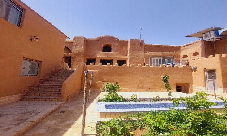 محمية شمس العمارة للسياحة البيئية – وحدة ثلاثية الخلجان