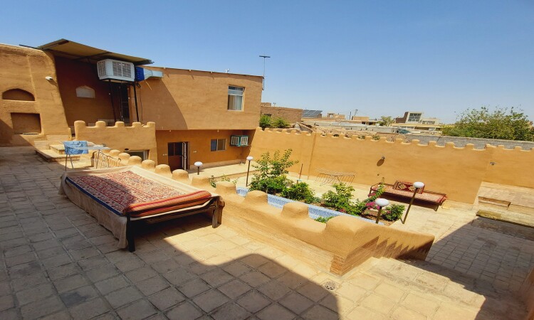 محمية شمس العمارة للسياحة البيئية – وحدة ثلاثية الخلجان