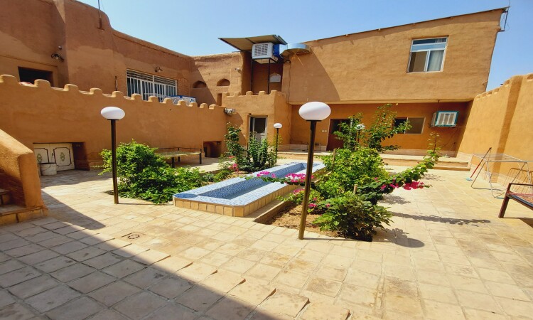 محمية شمس العمارة للسياحة البيئية – وحدة ثلاثية الخلجان