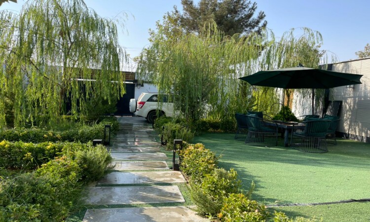 استئجار فيلا مع مسبح في سراي زاوي، طهراندشت