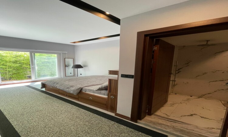 استئجار فيلا مع مسبح في سراي زاوي، طهراندشت