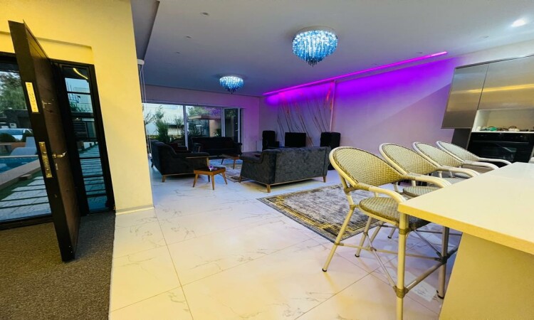 اجاره ویلا دو خواب استخر دار نیلسا هوم