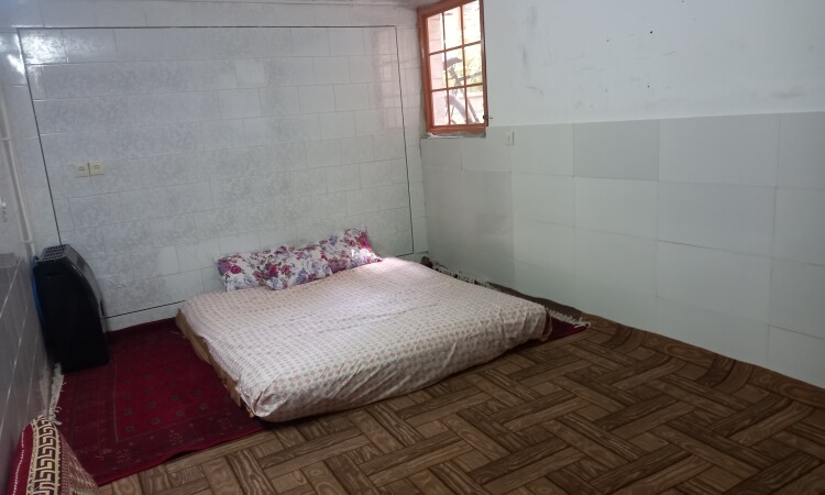 شقة للإيجار في نبز بحر 2