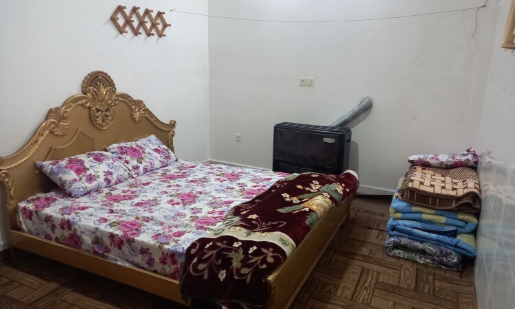 شقة للإيجار في نبز بحر 2