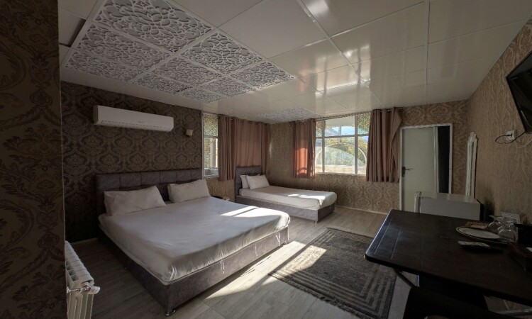 رزرو هتل آپارتمان کندلوس واحد سه تخته (سینگل - دبل)