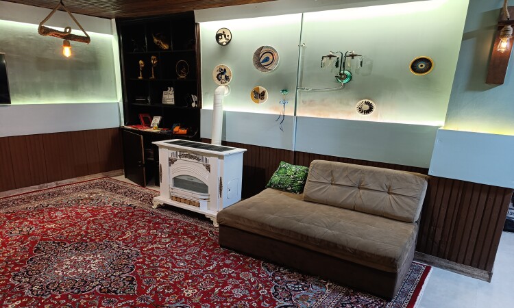 فيلا كلاسيكية حديثة للإيجار