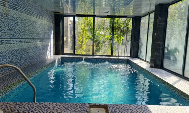 اجاره ویلا دوبلکس استخر دار عمارت آبشار 2