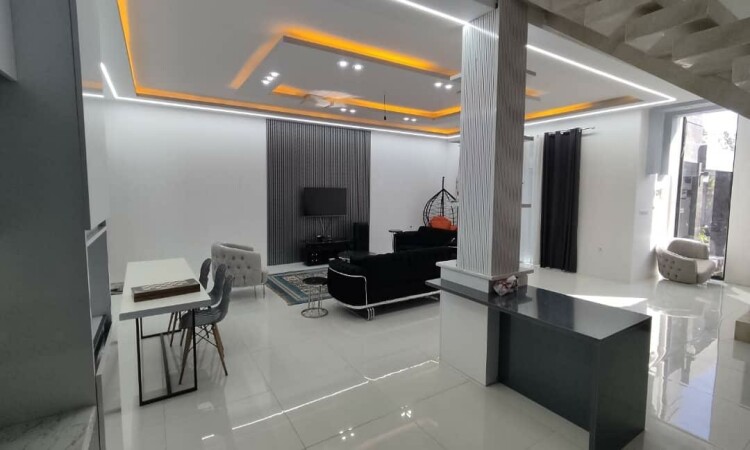 اجاره ویلا دوبلکس استخر دار عمارت آبشار 2