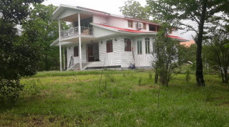 استئجار فيلا خشبية من 4 غرف نوم في غابة تاسكوف