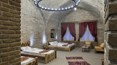 هتل کاروانسرای یام