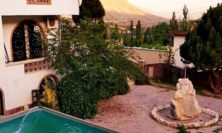 اجاره ویلا استخردار