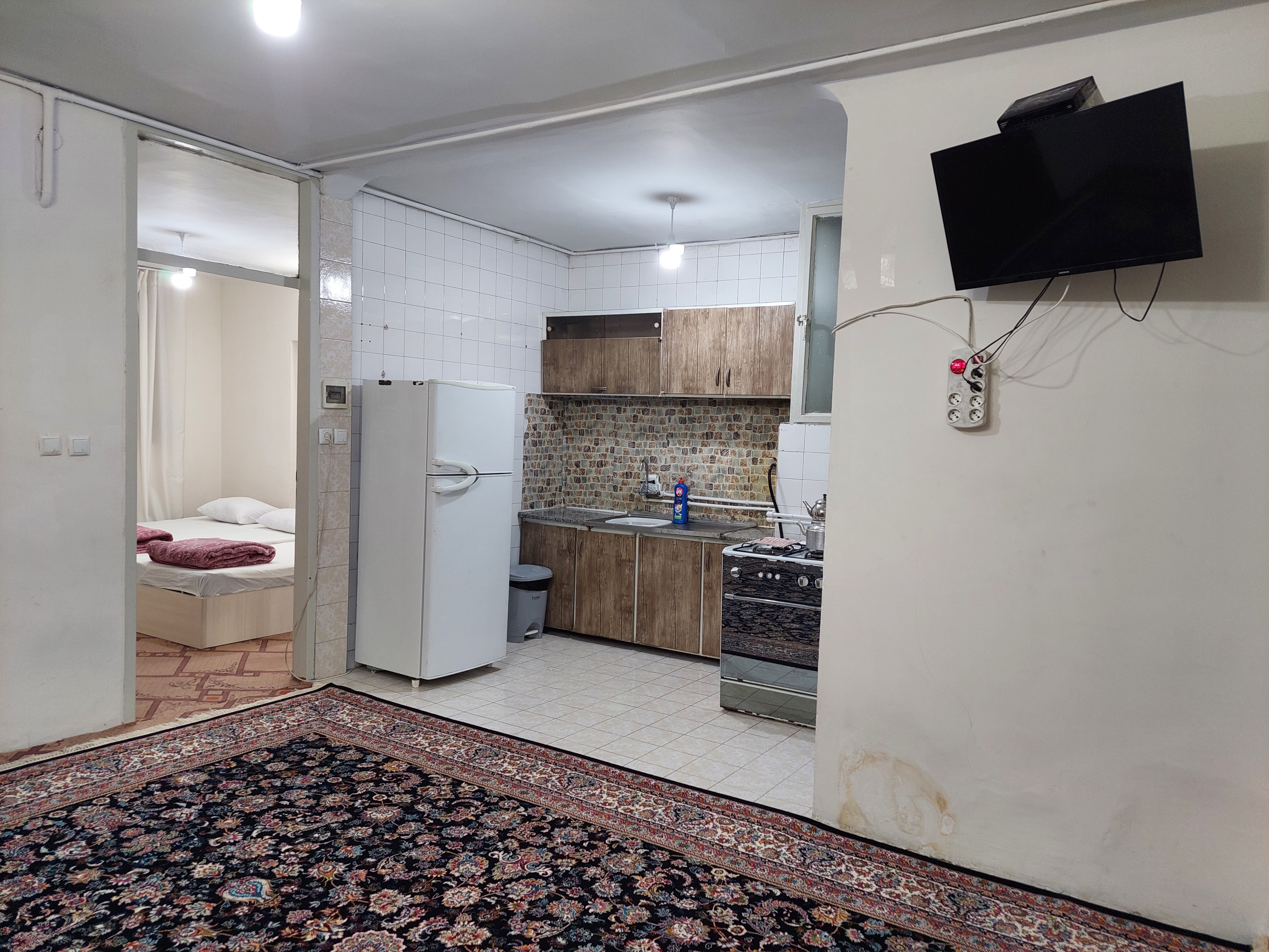 اجاره آپارتمان دوخوابه مبله نزدیک باب الجواد