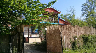 فيلا ثلاث غرف نوم للإيجار بإطلالة رائعة