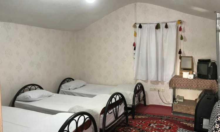 رزرو بوم‌گردی ترنج بم (گل بهار)