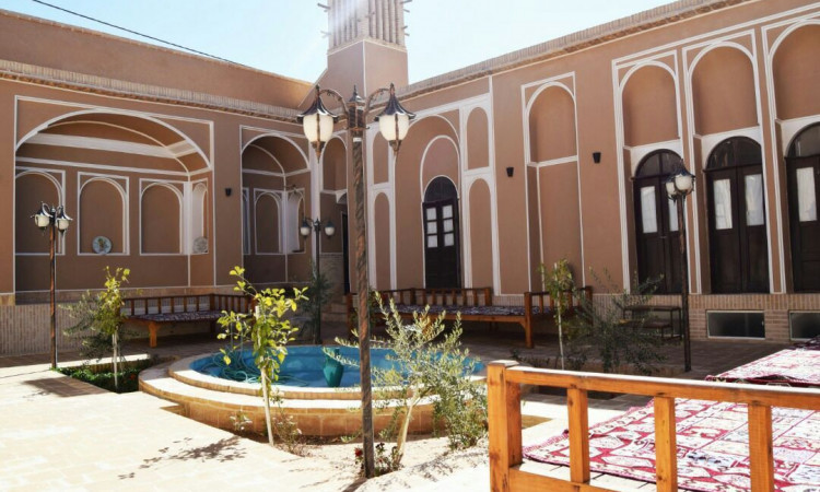 اجاره بوم گردی کهن پایاب - تک نفره