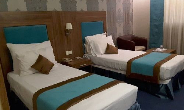 هتل پارسیان- اتاق دوتخته دبل