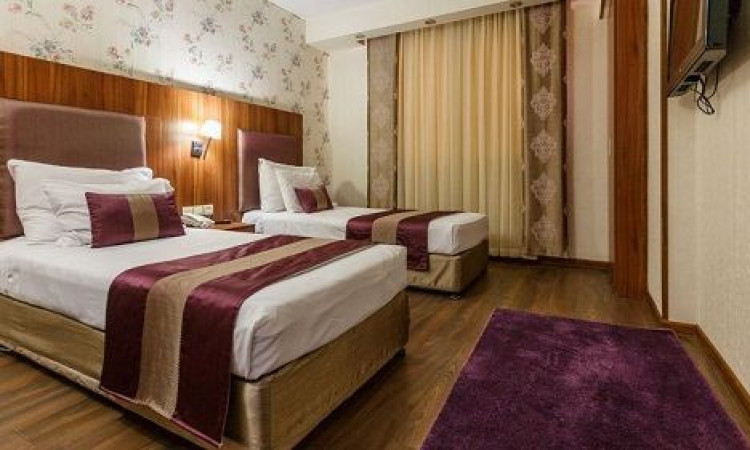 هتل پارسیان- اتاق دوتخته دبل