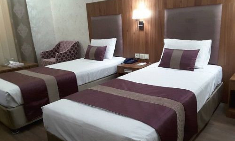 هتل پارسیان- اتاق دوتخته دبل