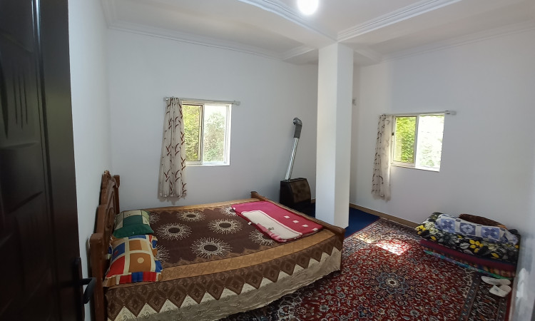اجاره ویلا جنگلی لب رودخانه سه خواب تراس دار