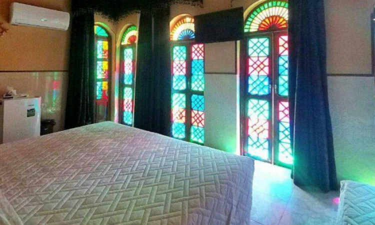 رزرو هتل سنتي نيايش (اتاق یک تخته)