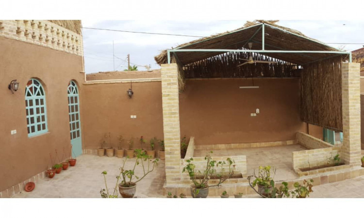 اجاره اقامتگاه بوم گردی خانه خشتی رفسنجان