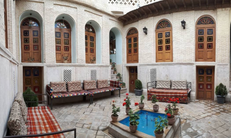 رزرو اقامتگاه سنتی سپهری (اتاق یک تخته)